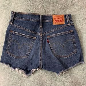 501 Levi’s Short. Size 25